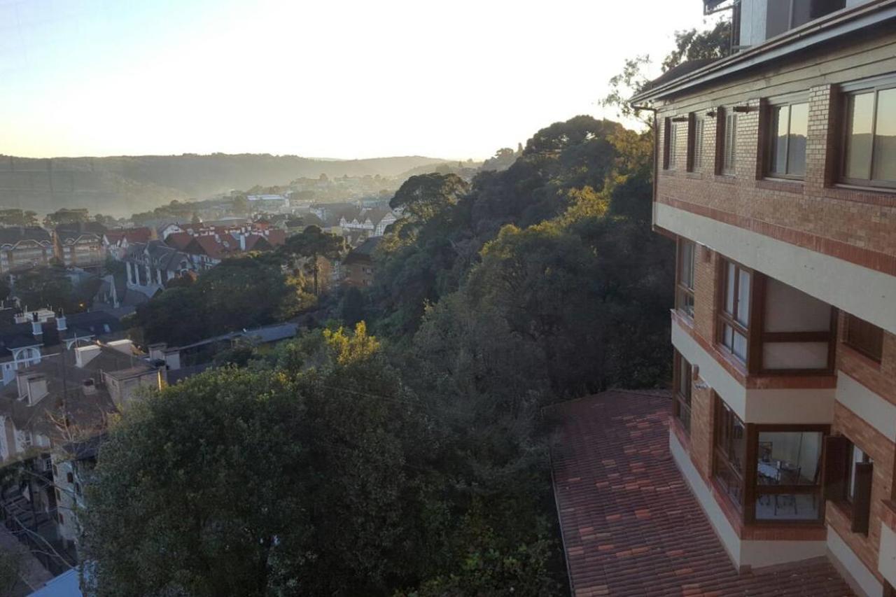 Belo Apartamento E Completo No Centro Com Vista Gramado Zewnętrze zdjęcie